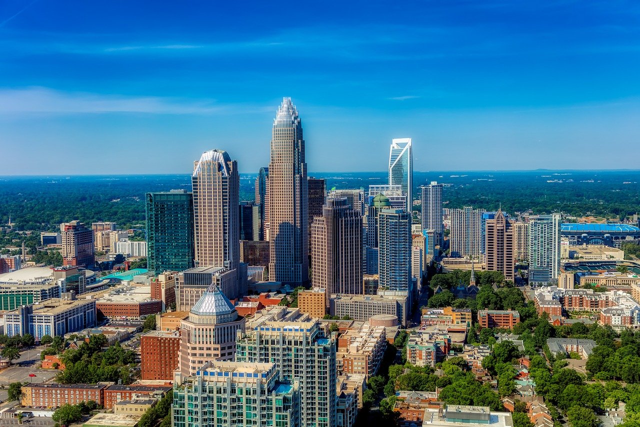 Best Date Ideas in Charlotte: Fun & Romantic Things to Do for Couples