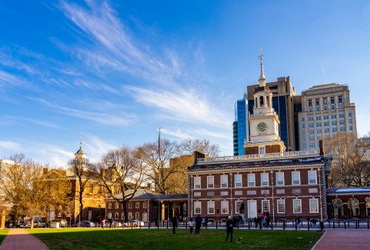 Best Date Ideas in Philadelphia: Fun & Romantic Things to Do for Couples