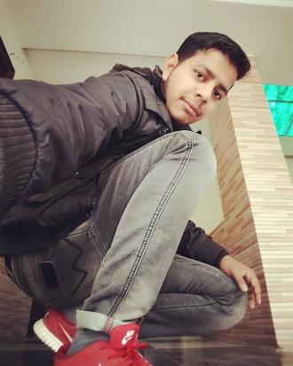 Vivek from Delhi NCR | Man | 23 years old