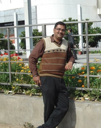 Dhirajmadanmohan from Ahmedabad | Man | 42 years old