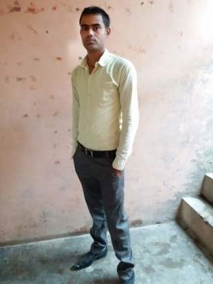 Neeraj from Kalyani | Man | 26 years old