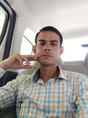 Avinash from Delhi NCR | Man | 29 years old